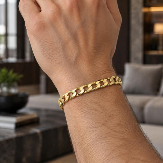Gold Plated Basic Bracelet, Curb Design, Polished, Golden Finish