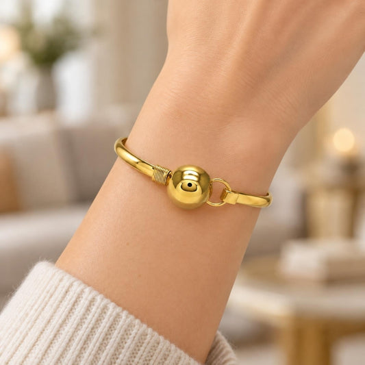 Oro Laminado Individual Bangle, Gold Filled Style Polished, Golden Finish