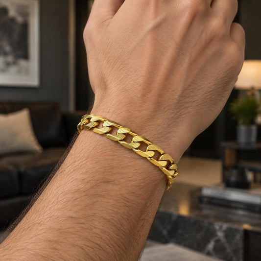 Stainless Steel Basic Bracelet, Figaro Design, Polished, Golden Finish