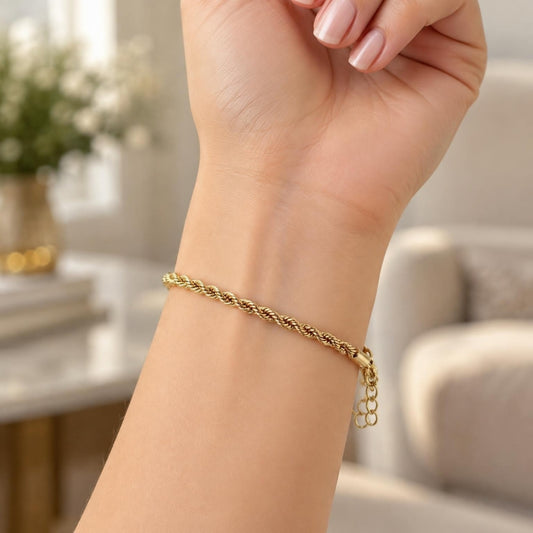 Oro Laminado Basic Bracelet, Gold Filled Style Rope Design, Polished, Golden Finish