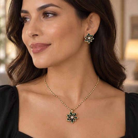 Oro Laminado Earring and Pendant Adult Set, Gold Filled Style Flower Design, with Green and White Crystal, Polished, Golden Finish