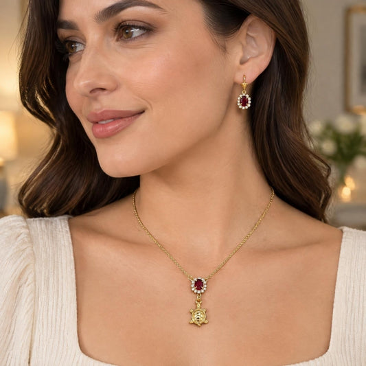 Oro Laminado Earring and Pendant Adult Set, Gold Filled Style Turtle Design, with Garnet and White Crystal, Polished, Golden Finish