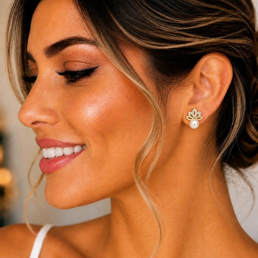 Oro Laminado Stud Earring, Gold Filled Style Leaf and Ball Design, with White Cubic Zirconia and Ivory Pearl, Polished, Golden Finish