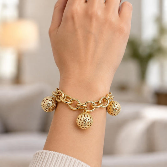Oro Laminado Charm Bracelet, Gold Filled Style Ball Design, Polished, Golden Finish