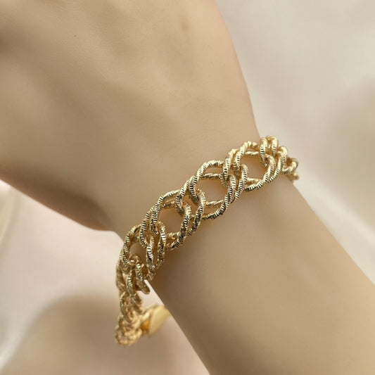 Oro Laminado Basic Bracelet, Gold Filled Style Diamond Cutting Finish, Golden Finish