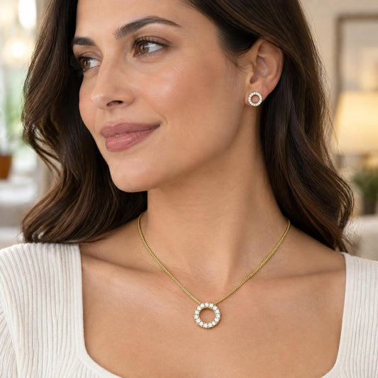 Oro Laminado Earring and Pendant Adult Set, Gold Filled Style with White Cubic Zirconia, Polished, Golden Finish