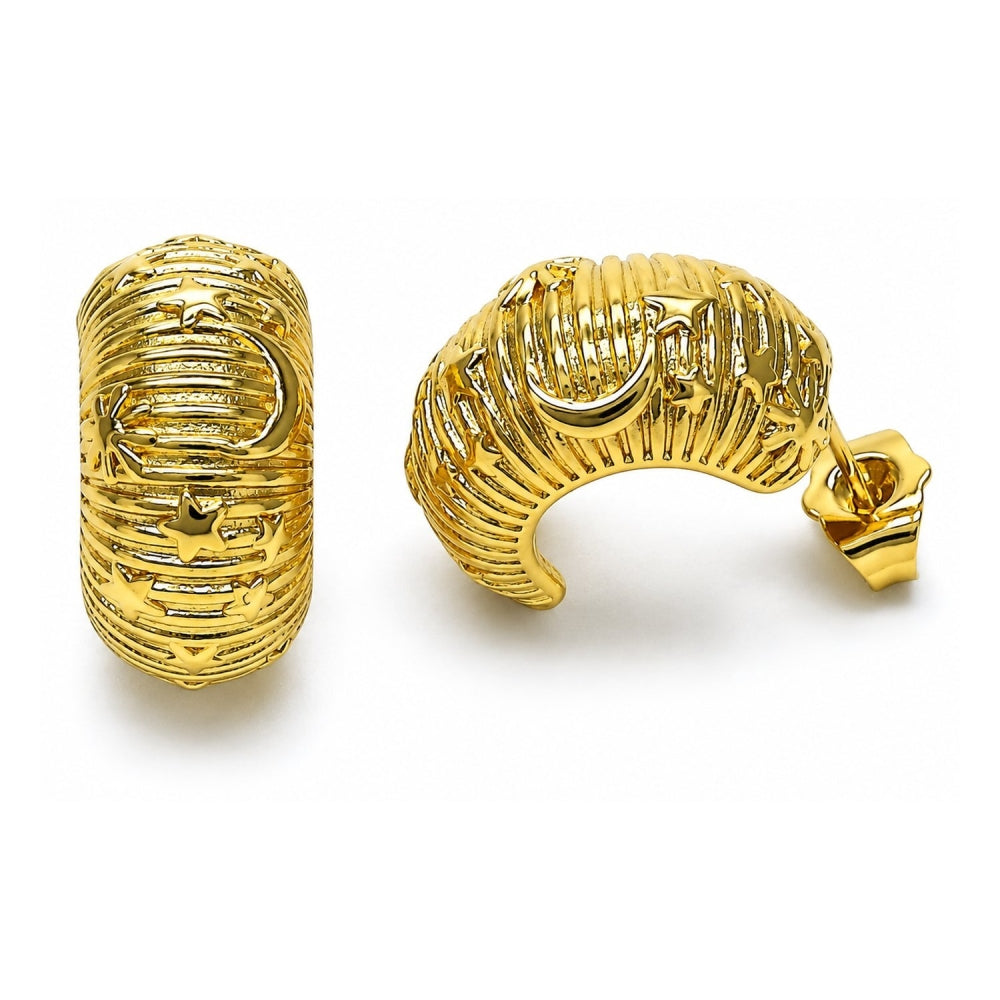 Oro Laminado Stud Earring, Gold Filled Style Moon and Star Design, Diamond Cutting Finish, Golden Finish