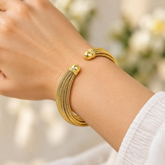 Oro Laminado Individual Bangle, Gold Filled Style Polished, Golden Finish
