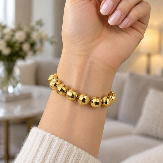 Oro Laminado Adjustable Bolo Bracelet, Gold Filled Style Ball and Disco Design, with White Cubic Zirconia, Diamond Cutting Finish, Golden Finish