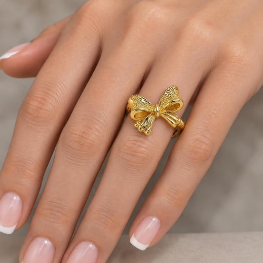 Oro Laminado Elegant Ring, Gold Filled Style Bow Design, Matte Finish, Golden Finish