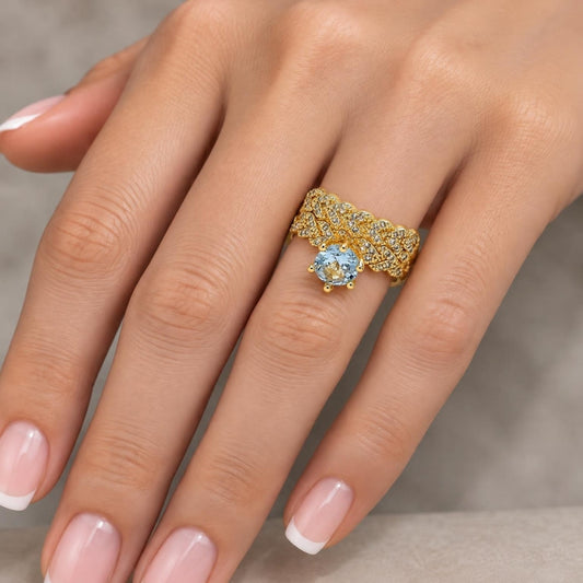 Oro Laminado Wedding Ring, Gold Filled Style Cluster Design, with White Cubic Zirconia and White Micro Pave, Polished, Golden Finish