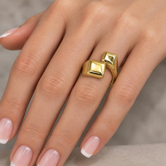 Oro Laminado Elegant Ring, Gold Filled Style Polished, Golden Finish