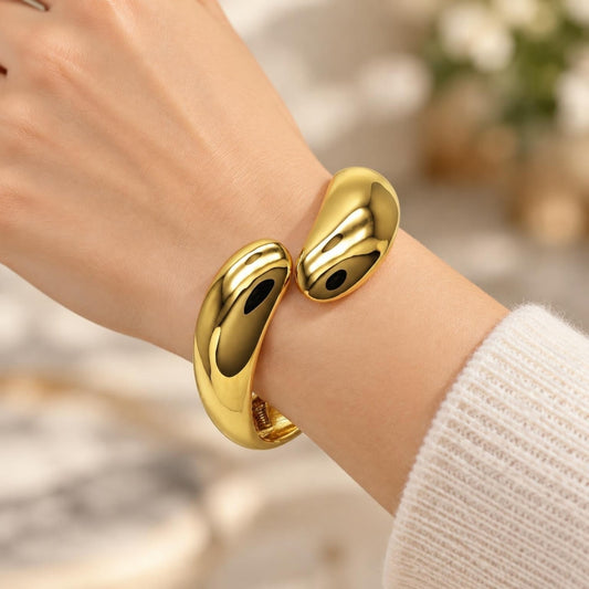Oro Laminado Individual Bangle, Gold Filled Style Teardrop Design, Polished, Golden Finish