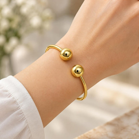 Oro Laminado Individual Bangle, Gold Filled Style Ball Design, Polished, Golden Finish