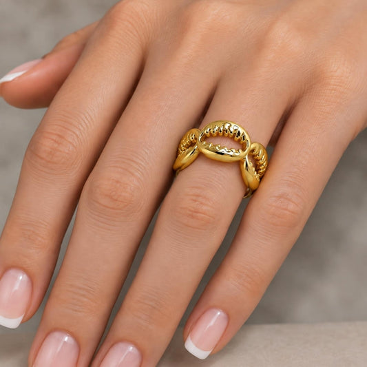 Oro Laminado Elegant Ring, Gold Filled Style Shell Design, Polished, Golden Finish