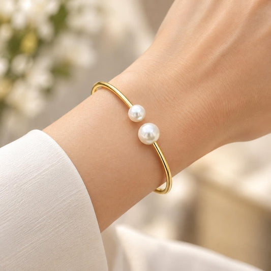 Oro Laminado Individual Bangle, Gold Filled Style Ball Design, with Ivory Pearl, Polished, Golden Finish