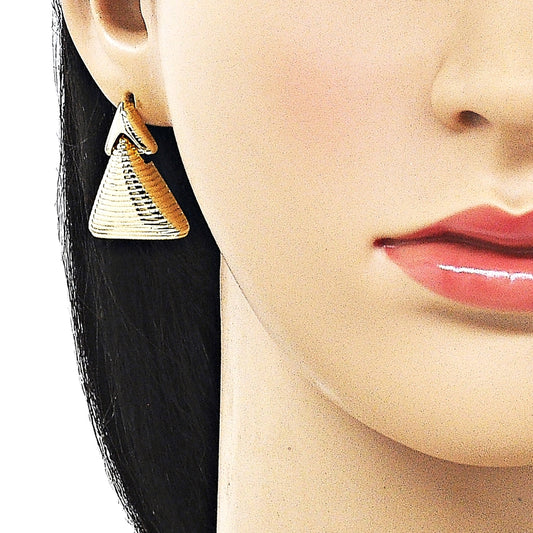 Oro Laminado Stud Earring, Gold Filled Style Polished, Golden Finish