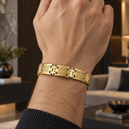 Oro Laminado Solid Bracelet, Gold Filled Style Diamond Cutting Finish, Golden Finish
