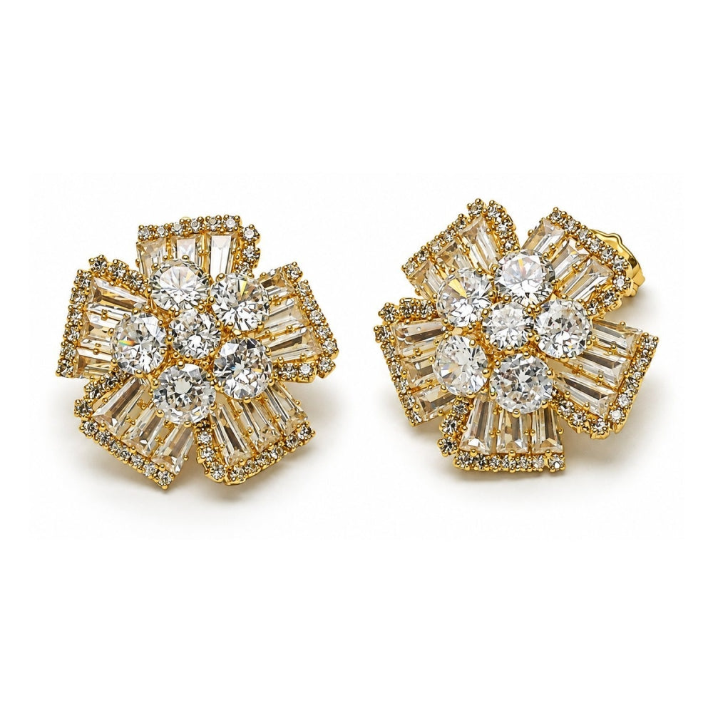 Oro Laminado Stud Earring, Gold Filled Style Flower and Baguette Design, with White Cubic Zirconia, Polished, Golden Finish