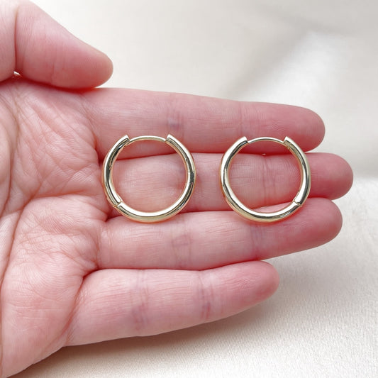 Oro Laminado Huggie Hoop, Gold Filled Style Polished, Golden Finish