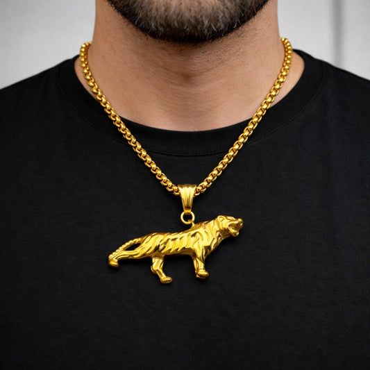 Stainless Steel Pendant Necklace, Box Design, Polished, Golden Finish