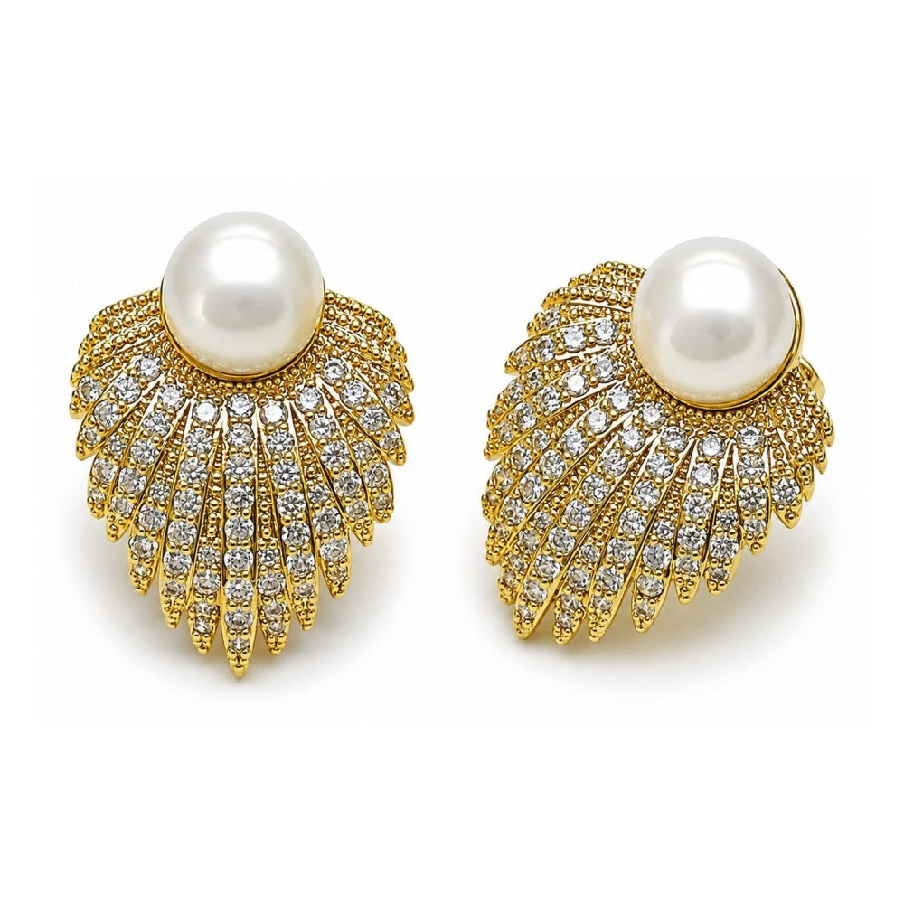 Oro Laminado Stud Earring, Gold Filled Style Flower and Ball Design, with Ivory Pearl and White Cubic Zirconia, Polished, Golden Finish