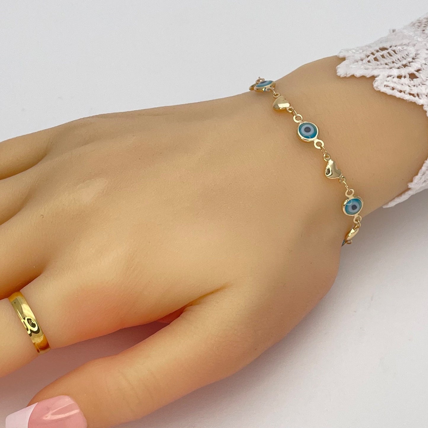 BLUE & WHITE Evil Eye HEART Bracelet Gold Bracelet, Minimalist Handmade Bracelet of Evil Eye, Dainty Bracelet, Gold Filled, Gift for Her