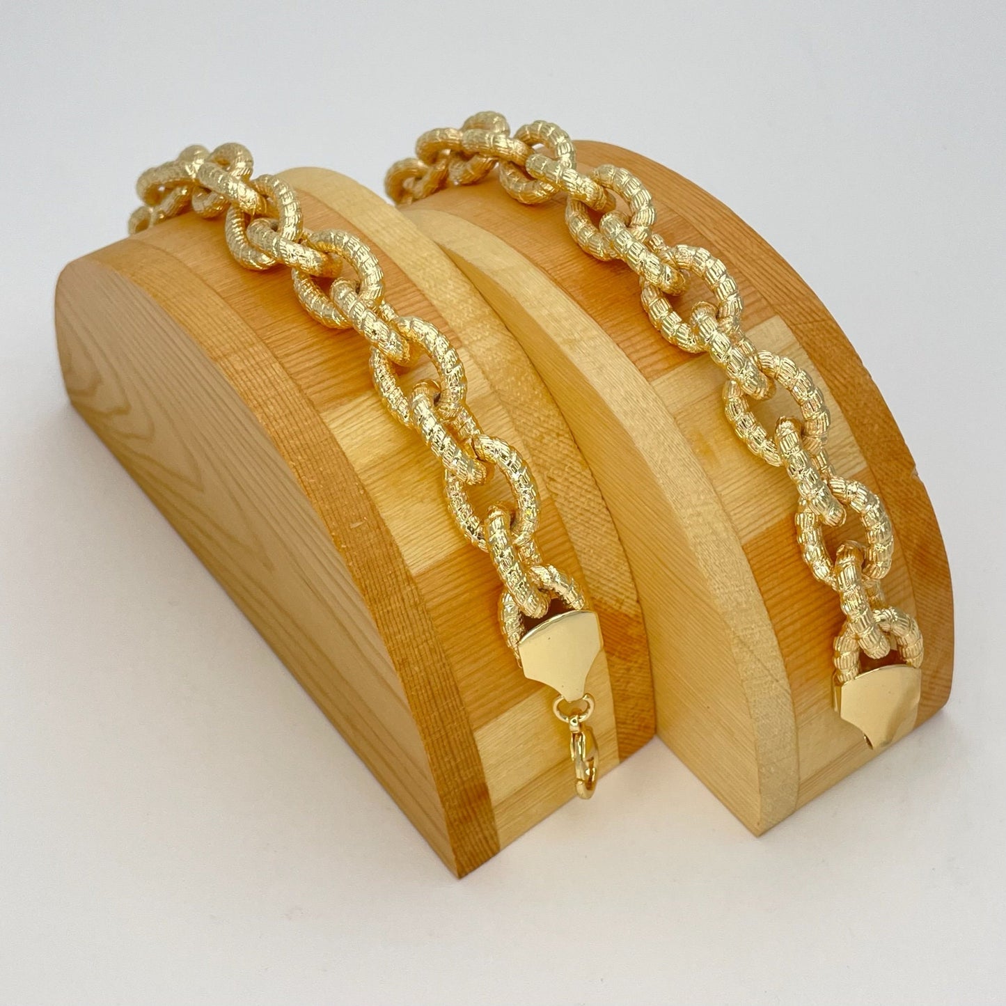 Handmade 8.0 MM Transversal Miami Cuban Gold Bracelet Gold Filled Thick Bracelet Diamond Cut, Gift Her, gift for Best Friend 14K Gold Finish