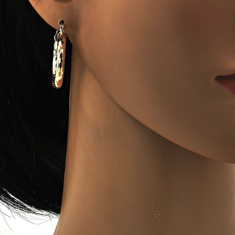 Oro Laminado Medium Hoop, Gold Filled Style Hollow Design, Diamond Cutting Finish, Golden Finish