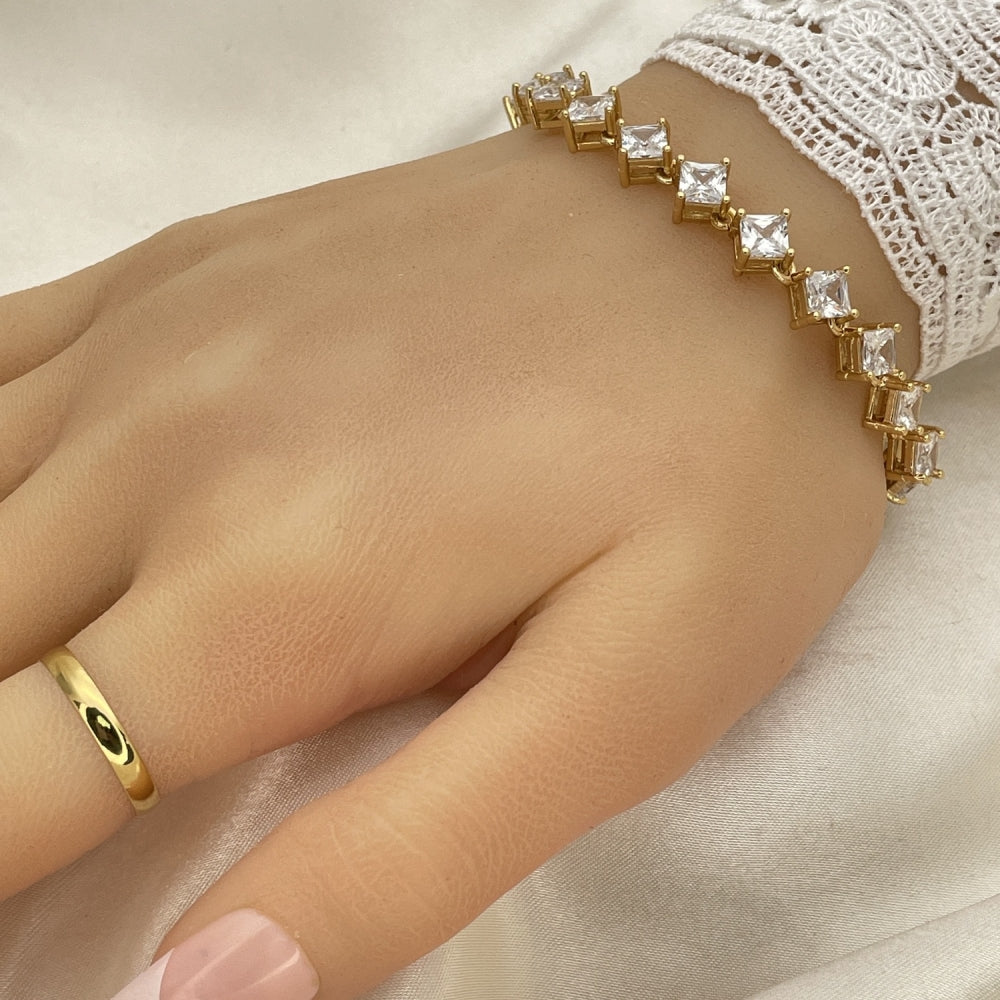 Oro Laminado Tennis Bracelet, Gold Filled Style with White Cubic Zirconia, Polished, Golden Finish