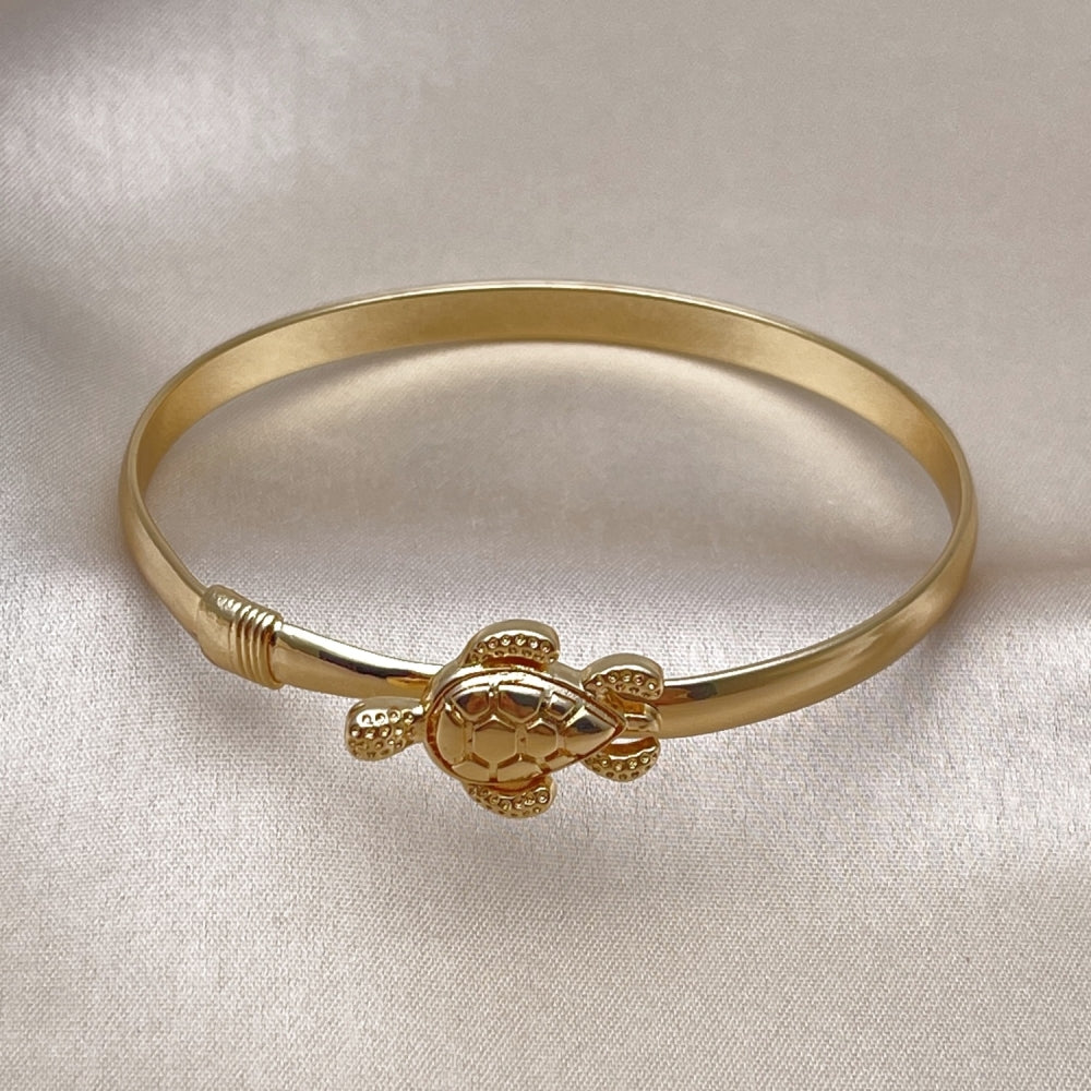 Oro Laminado Individual Bangle, Gold Filled Style Turtle Design, Polished, Golden Finish