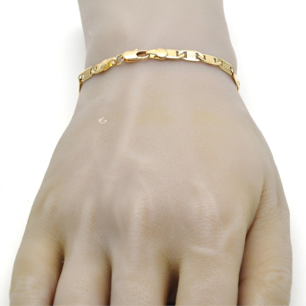 Oro Laminado Basic Bracelet, Gold Filled Style Mariner Design, Diamond Cutting Finish, Golden Finish