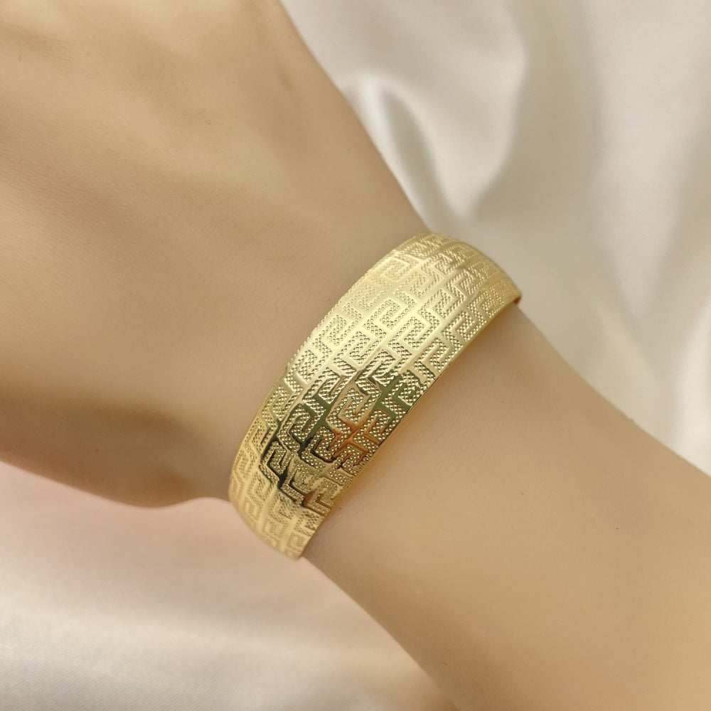 Oro Laminado Individual Bangle, Gold Filled Style Greek Key Design, Polished, Golden Finish
