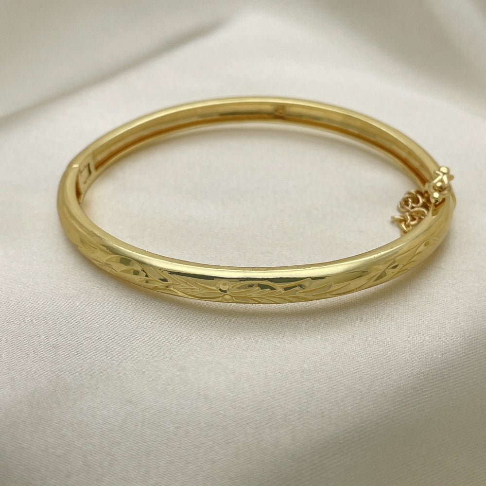 Oro Laminado Individual Bangle, Gold Filled Style Diamond Cutting Finish, Golden Finish