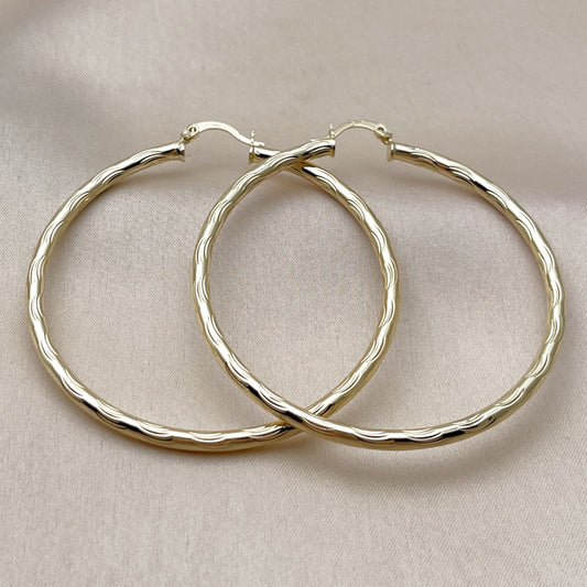 Oro Laminado Large Hoop, Gold Filled Style Hollow Design, Diamond Cutting Finish, Golden Finish