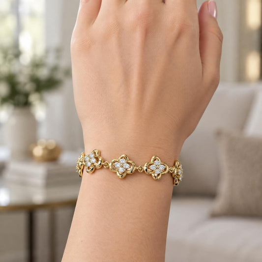 Oro Laminado Fancy Bracelet, Gold Filled Style with White Cubic Zirconia, Polished, Golden Finish