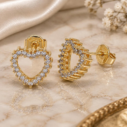 Oro Laminado Stud Earring, Gold Filled Style Heart Design, with White Cubic Zirconia, Polished, Golden Finish
