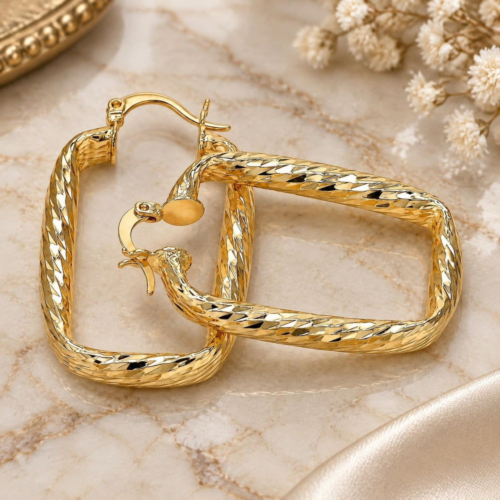 Oro Laminado Small Hoop, Gold Filled Style Hollow Design, Diamond Cutting Finish, Golden Finish