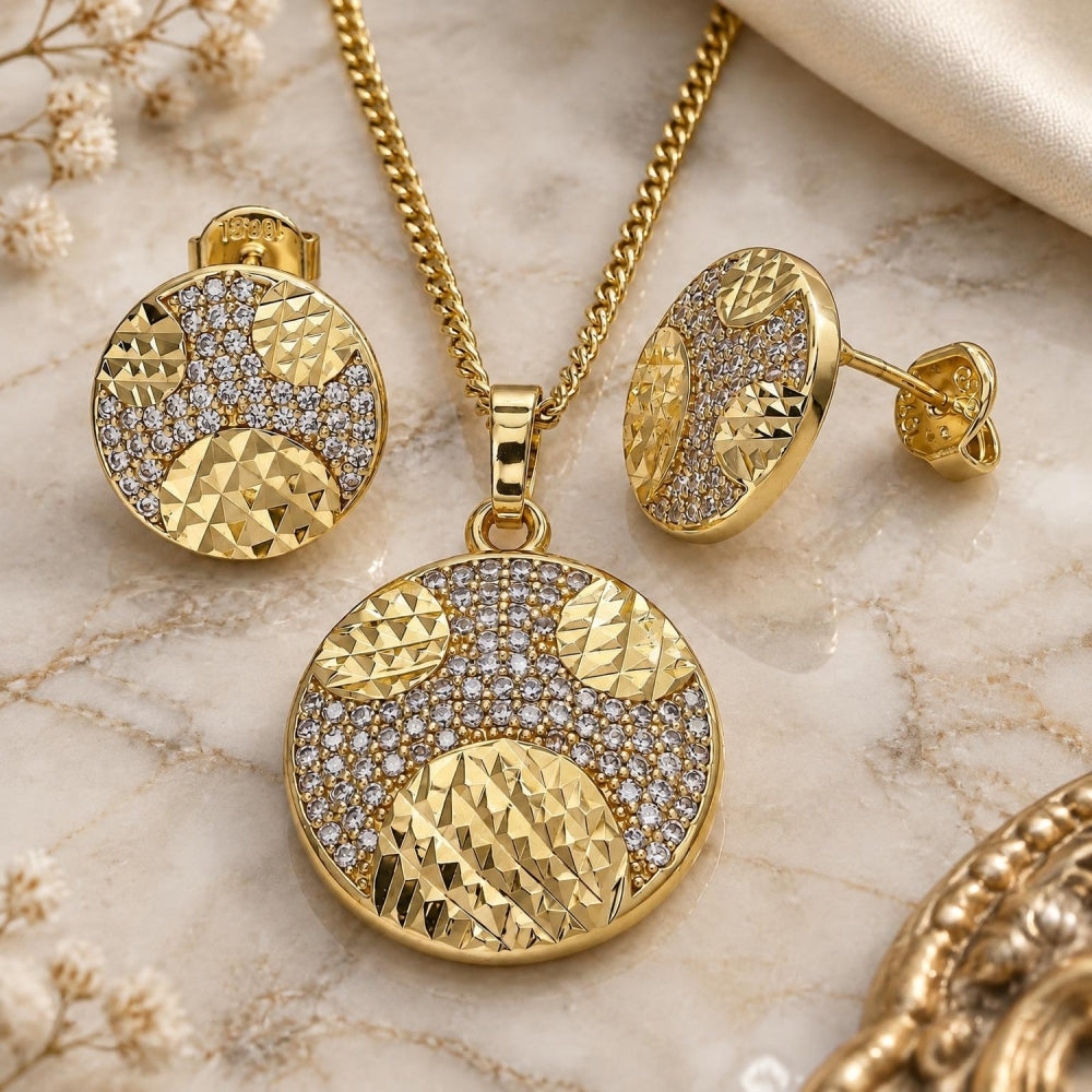 Oro Laminado Earring and Pendant Adult Set, Gold Filled Style with White Cubic Zirconia, Polished, Golden Finish