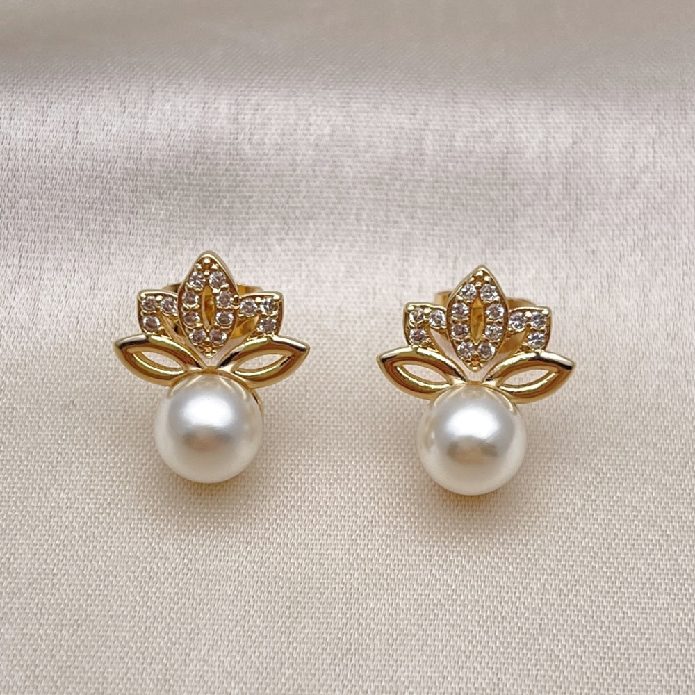 Oro Laminado Stud Earring, Gold Filled Style Leaf and Ball Design, with White Cubic Zirconia and Ivory Pearl, Polished, Golden Finish