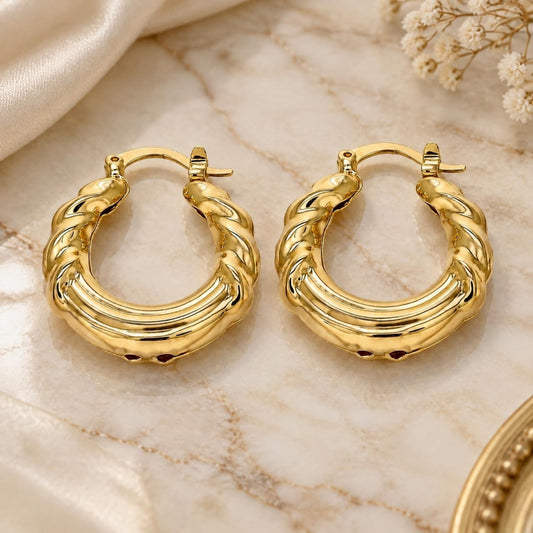 Oro Laminado Small Hoop, Gold Filled Style Hollow Design, Polished, Golden Finish