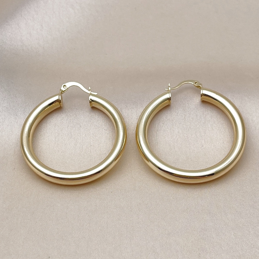 Oro Laminado Medium Hoop, Gold Filled Style Hollow Design, Polished, Golden Finish