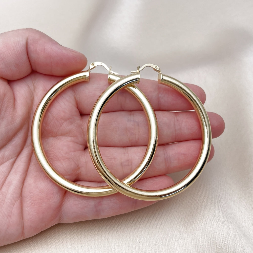 Oro Laminado Large Hoop, Gold Filled Style Hollow Design, Polished, Golden Finish