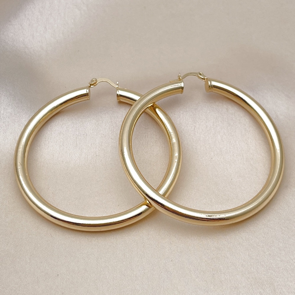 Oro Laminado Large Hoop, Gold Filled Style Hollow Design, Polished, Golden Finish