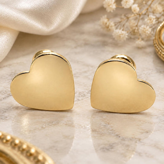Oro Laminado Stud Earring, Gold Filled Style Heart Design, Polished, Golden Finish