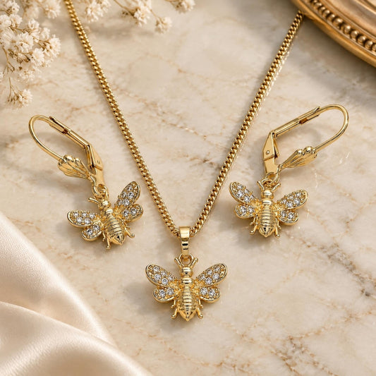 Oro Laminado Earring and Pendant Adult Set, Gold Filled Style Bee Design, with White Micro Pave, Polished, Golden Finish