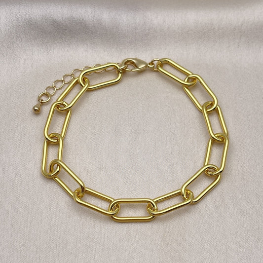 Oro Laminado Basic Bracelet, Gold Filled Style Paperclip Design, Polished, Golden Finish