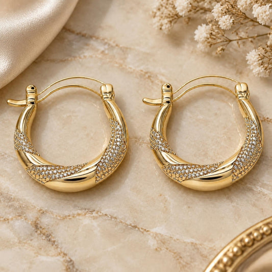 Oro Laminado Small Hoop, Gold Filled Style Polished, Golden Finish