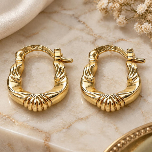 Oro Laminado Small Hoop, Gold Filled Style Polished, Golden Finish