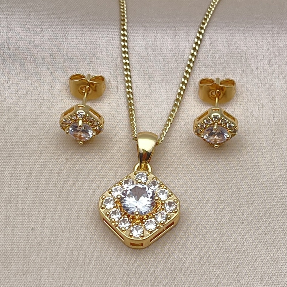 Oro Laminado Earring and Pendant Adult Set, Gold Filled Style Cluster Design, with White Micro Pave and White Cubic Zirconia, Polished, Golden Finish